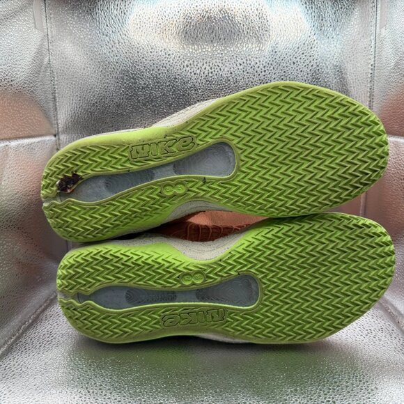 Size 11.5 Nike Cosmic Unity Apricot Orange Mens Basketball Shoes DA6725-800 - Picture 10 of 10